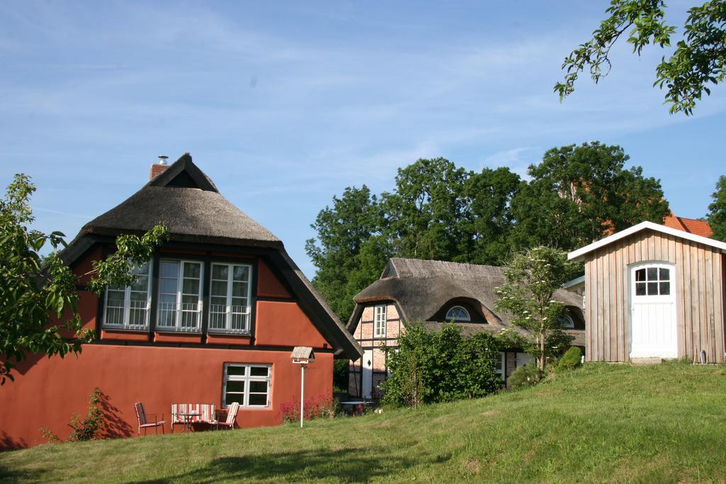 Dorphus Villa Neuenkirchen auf Rugen Exteriör bild